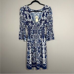 Max Edition Blue and White Sheath Dress with Scoop Neck